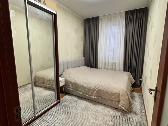 Продаж 3-к квартири від власника Звягель