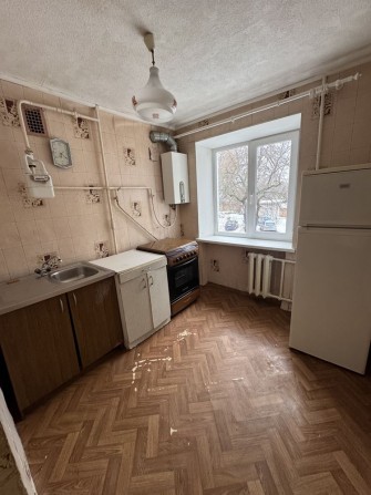 Продам 1-кімнатну квартиру, м. Самар, район 6-ї школи. - фото 1