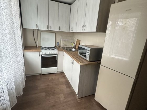 Продам 1 комнатную чешку в центре города. Самар