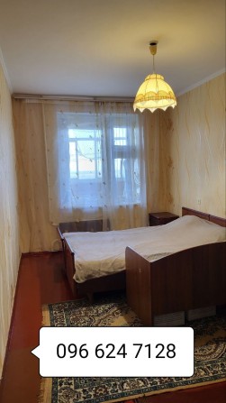 Продається двокімнатна квартира. Можливий торг. - фото 1