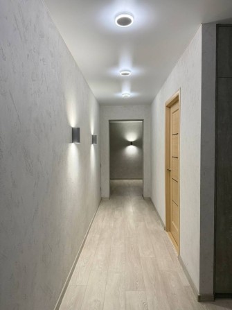 Продам 3х комнатную квартиру - фото 1