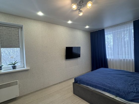 Продам 3х кімнатну квартиру.3й поверх Самар