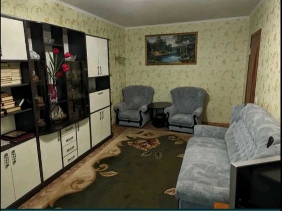 Продаётся двухкомнатная квартира  с мебелью по ул. ХАРЬКОВСКАЯ Павлоград