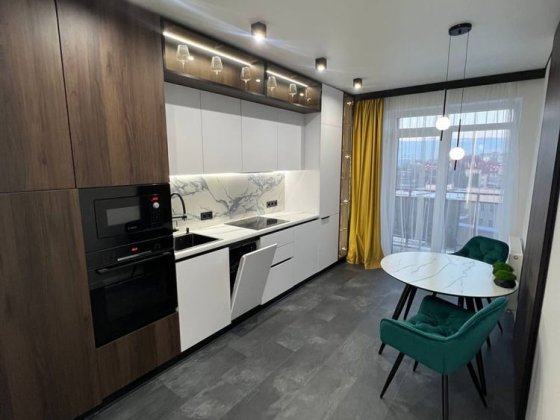 Продаж 1-кім.квартири в ЖК Platinum Apartments.є відео Трускавець