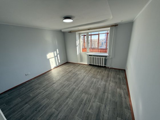 продається 1-но кімнатна квартира Умань