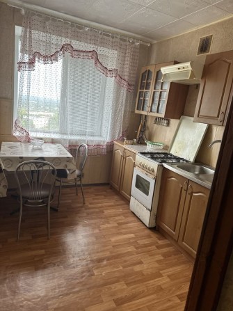 Продается 3-х комнатеая квартира - фото 1