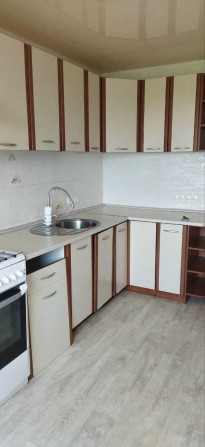 Продам 3-комнатную квартиру Центр - фото 1