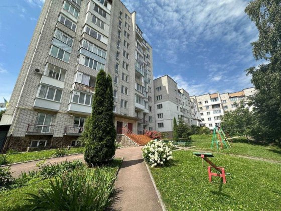 Продам 3 кімнатну квартиру Трускавец