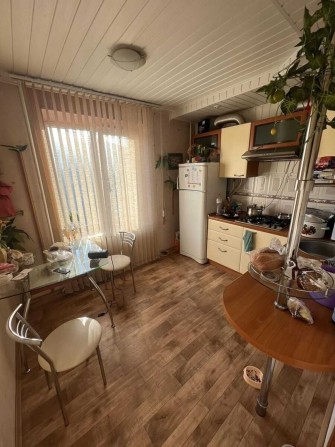 Продам 2-комнатную квартиру Центр - фото 1