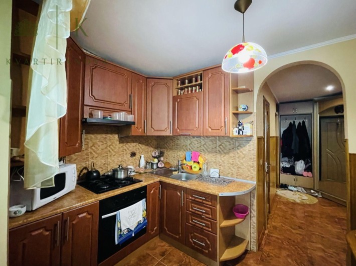 Продам 5-кім.квартиру,вул Мазепи 32 З Ремонтом! - фото 1