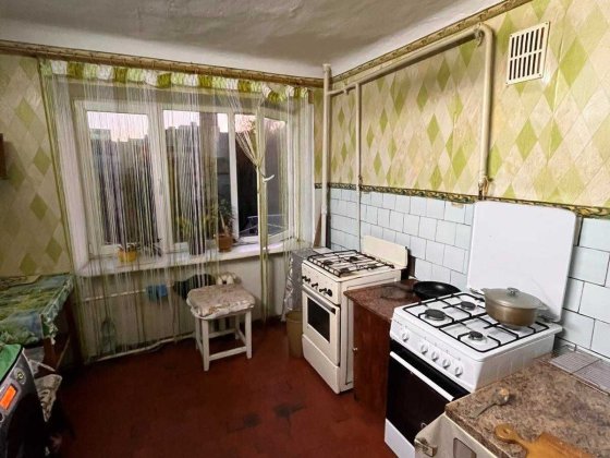 41188 Продаж 2к в гуртожитку , супер ціна Хмельницкий