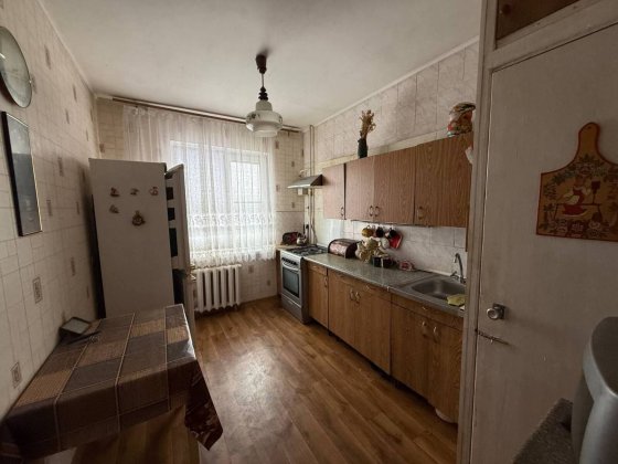 ВиплатиТАК! Торг 3к двостороння, не кутова.Мінімальне оф. 42233 Хмельницький