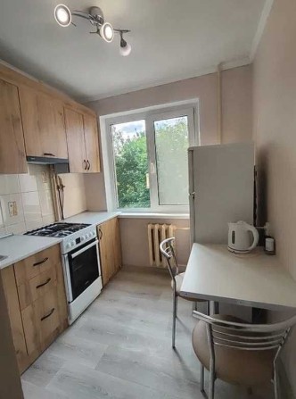 Продам 2кімнатну в центрі - фото 1