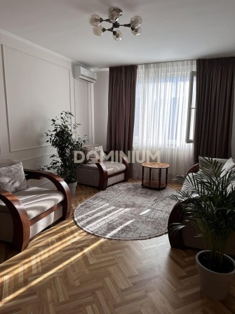 Продається 5 кімнатна квартира у м. Хуст - фото 1