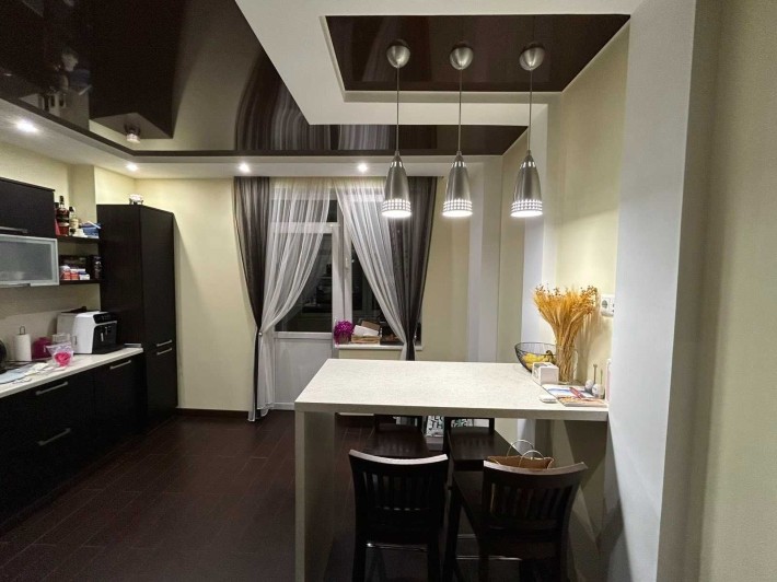 ТОП! 1К квартира в центрі з меблями та технікою – готова до заселення! - фото 1