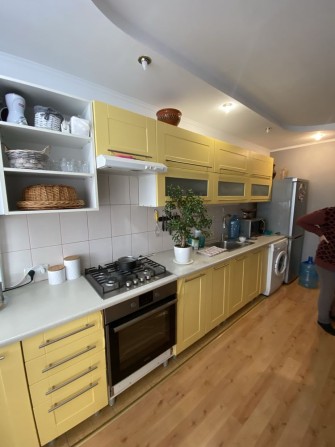 Продаж 6 кімнатної - фото 1