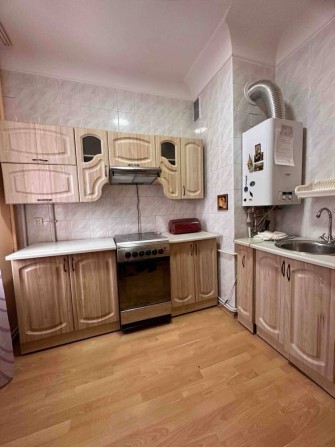 Продаж квартири вул. Чорновола - фото 1