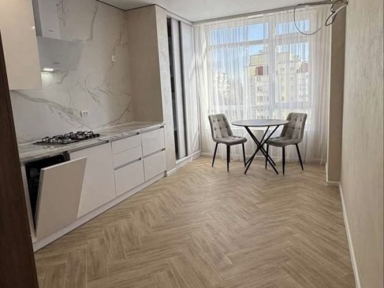 Продаж 1к квартири з ремонтом на Виставці Хмельницький