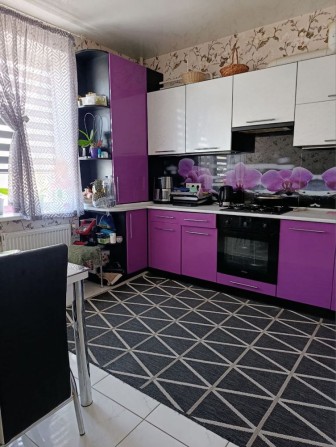 Продам 2-кімнатну квартиру, ЖК Авіла, район Озерна, вул. Кармелюка - фото 1