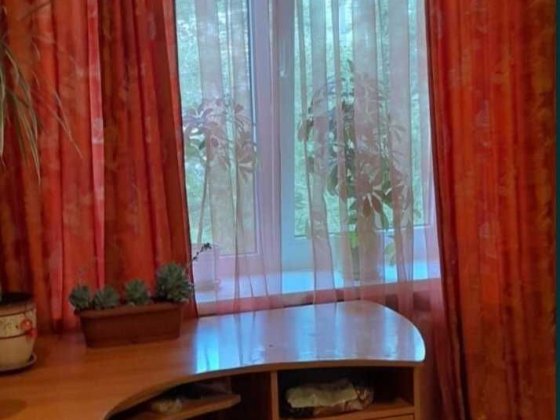 Продам 2 комнатную квартиру Чугуев Чугуїв