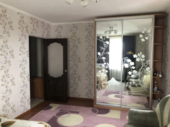 Продаж 1к квартири з ремонтом в будинку нового планування Хмельницький