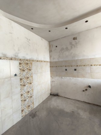 Продаж 3к квартири в місті Шептицький - фото 1