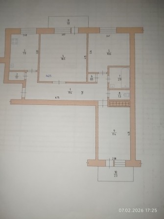 Трьохкімнатна квартира - фото 1