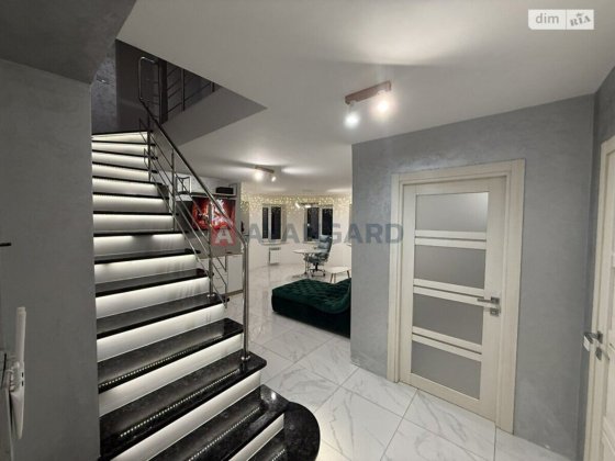 Продаж сучасної квартири Хмельницький