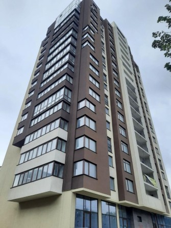 3к квартира в Центрі міста!  НОВОБУДОВА, оформлення сплачує власник! - фото 1