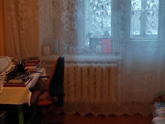 1 комнатная квартира  от хозяина 3этаж/5эт район  Цума. Никополь