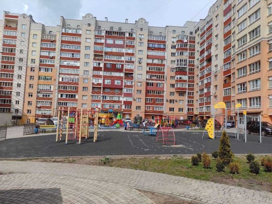 2к Озерна/65.3м.кв/з ремонтом Хмельницкий