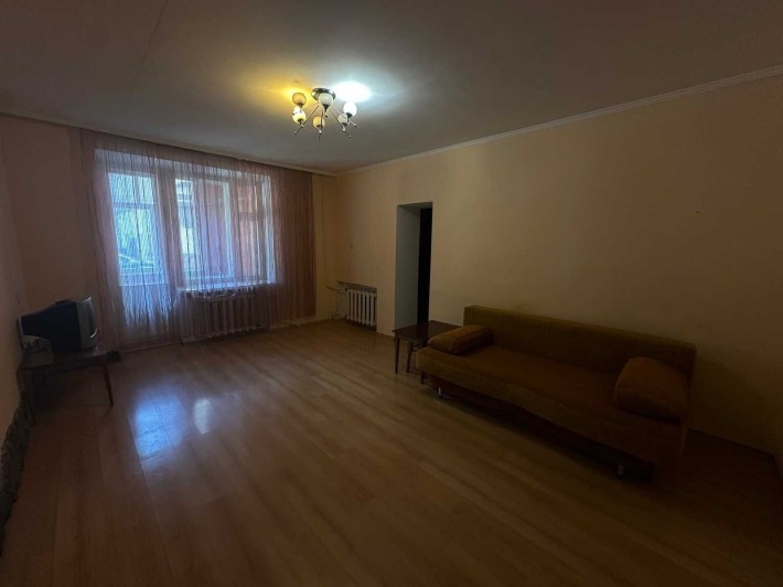 Продаж 1к квартири - фото 1