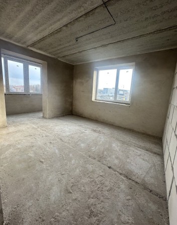 Світла 2к по переуступці. Велика прибудинкова територія 41441 - фото 1