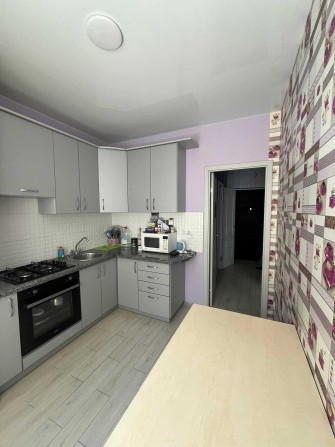 Продаж 1 К. Озерна - фото 1