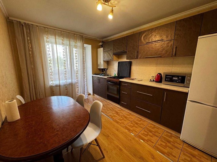 У продажу класна 2к квартира. Виставка. 2% оформлення. ід 38586 - фото 1