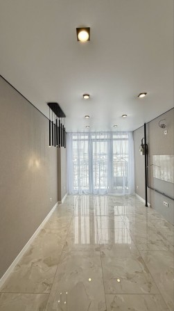 Однокімнатна квартира з ремонтом в новобудові - фото 1