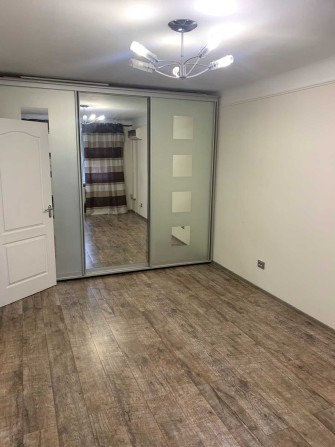 Однокімнатна квартира в самому Центрі з ремонтом - фото 1