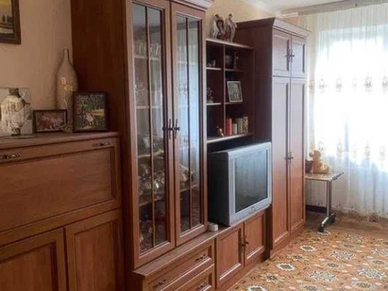 Продам 2  кімнатну квартиру в гарному житловому стані Хмельницкий