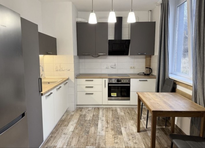 Продаж 1 к. Виставка - фото 1