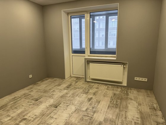 Простора 3к з теплою підлогою, середній поверх.Мінімальне оформ.42016 Хмельницький