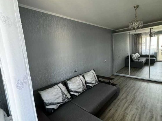 2к в гарному стані(ідеальльний варіант під держ програми) Хмельницкий