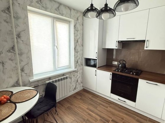 Продаж 3к з дизайнерським ремонтом Озерна за 73000$ Хмельницький