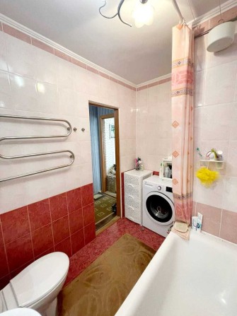 2к в ТОПовому районі міста в гарному житловому стані - фото 1