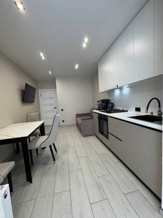 ЖК Дніпровська Брама 2 Продаж 2к квартири новобудова Слобожанське - фото 1