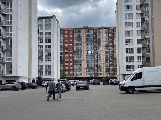 Продам квартиру ЖК Днепровская Брама Ремонт Левый берег Слобожанское Слобожанское