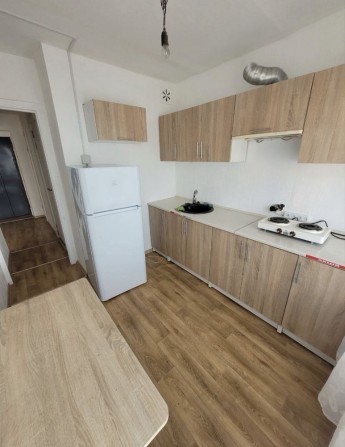 Продаж квартири , або готовий бізнес з орендарями. Вул. Березинська - фото 1