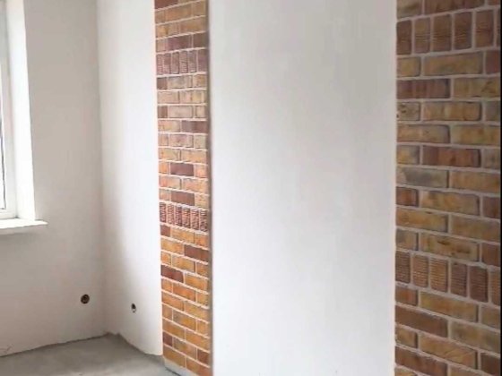 Продам 3  квартиру в центре Синельникова Синельниково