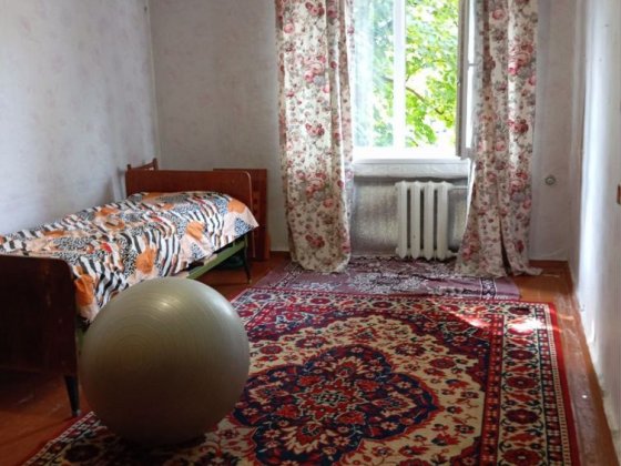 Продам 2к квартиру возле 4 школы Терновка