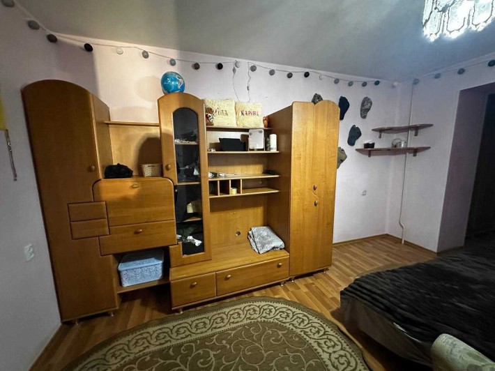 Продається 2 кімнатна квартира у Тячеві - фото 1