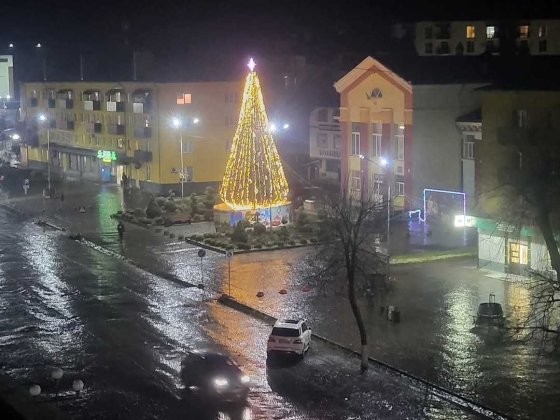 Квартира 3 кімнати Свалява